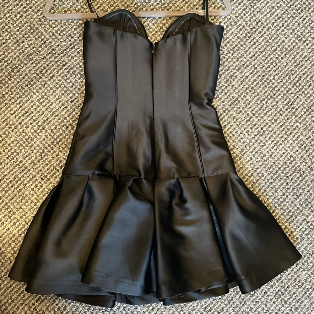 Lumo Deep Sweetheart Drop Waist Dress - Picture 5 of 8